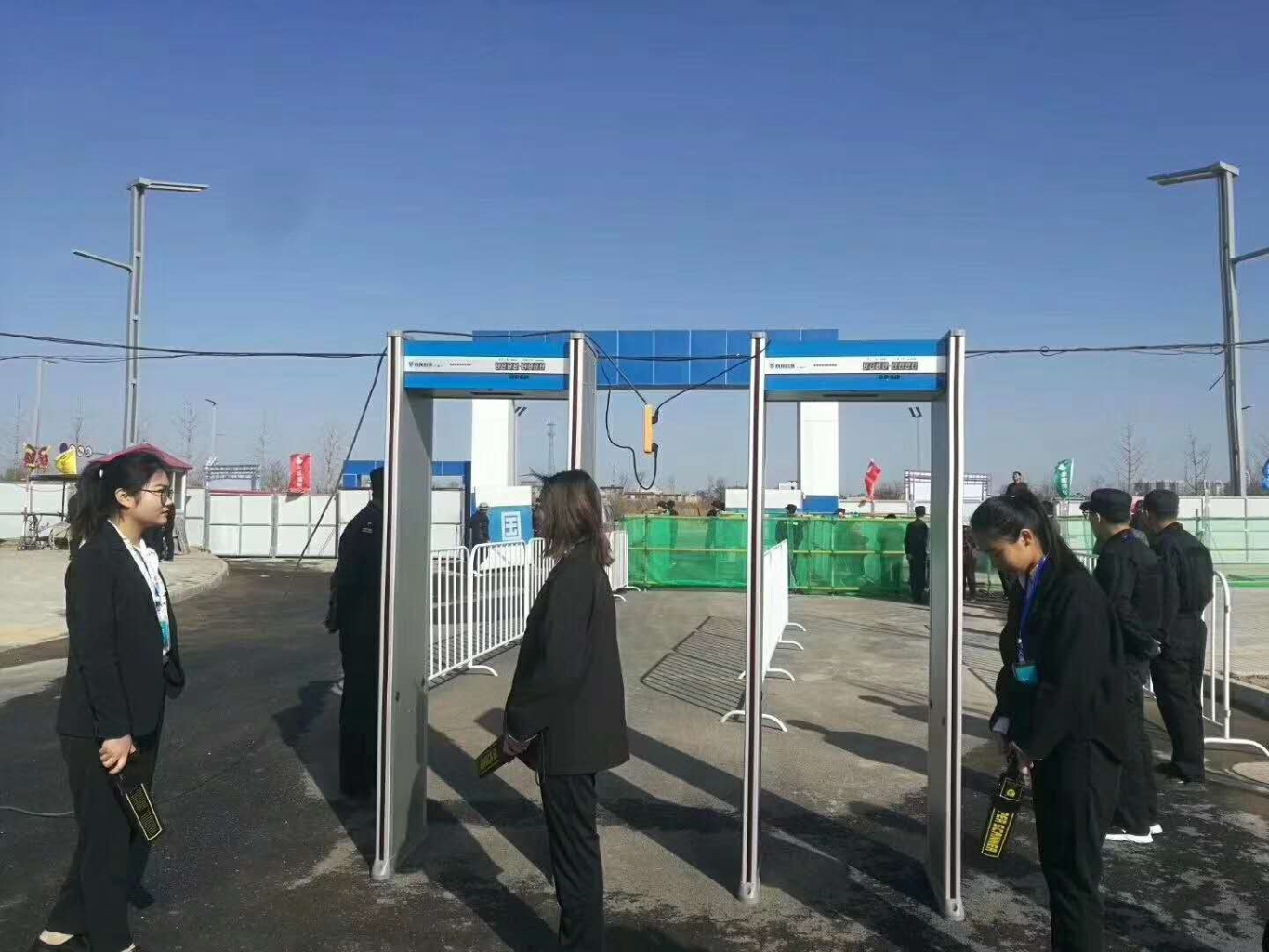 陜西銅川海林御苑演唱會(huì)租賃安檢門(mén)